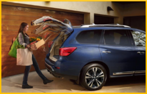 AutoInformed.com - 2017 Nissan Pathfinder - Motion Activated Liftgate