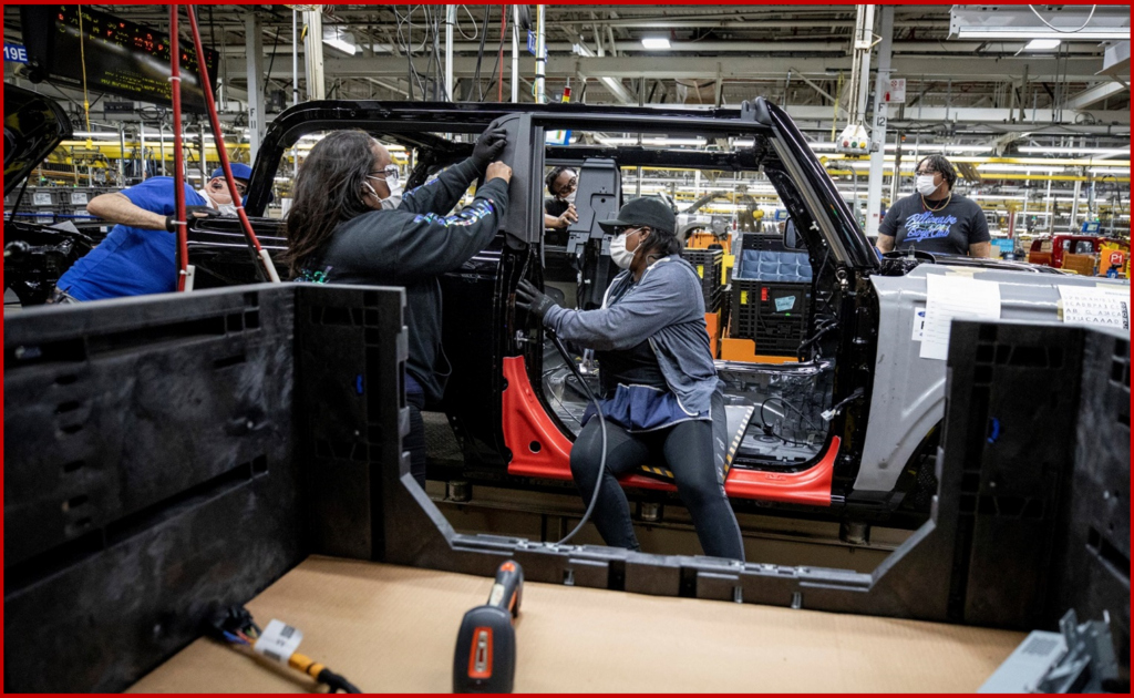 Ken Zino of AutoInformed.com on Gen 6 2021 Ford Bronco Starts Production