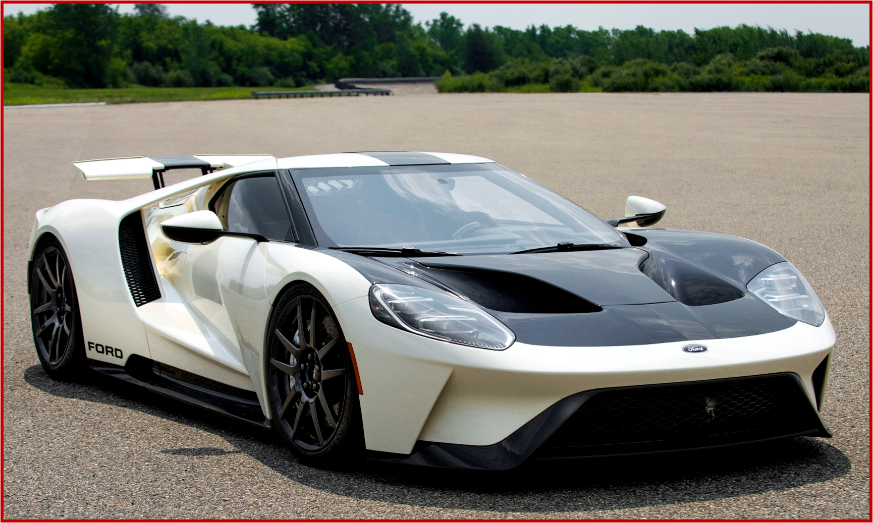 Ken Zino of Auto Informed.com on the Ford GT Heritage Edition series 