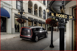 Ken Zino of AutoInformed.com on Mercedes-Benz Chauffeur-Driven Vision V in California